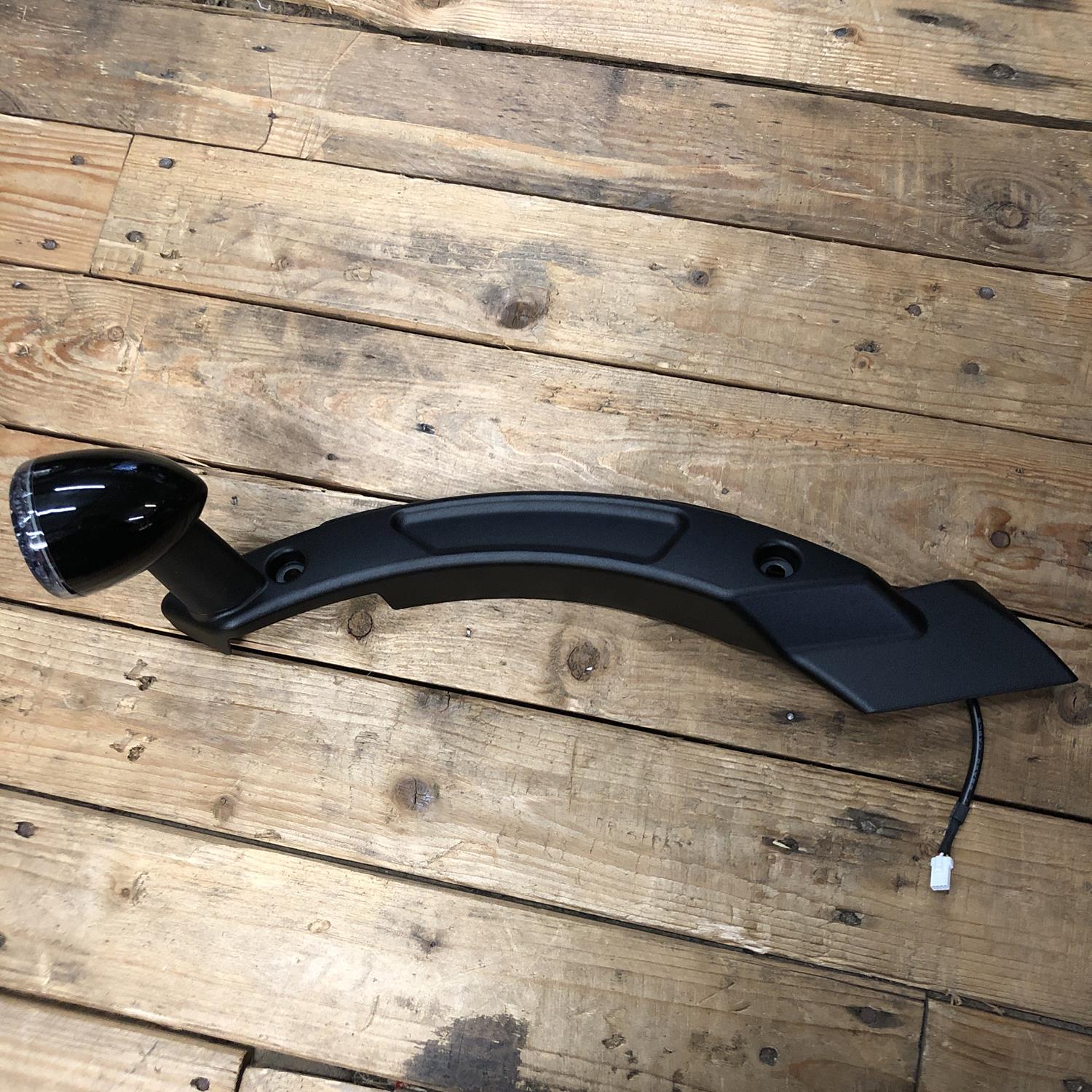 Indian Scout Bobber / Rogue right-hand rear fender rail with lights